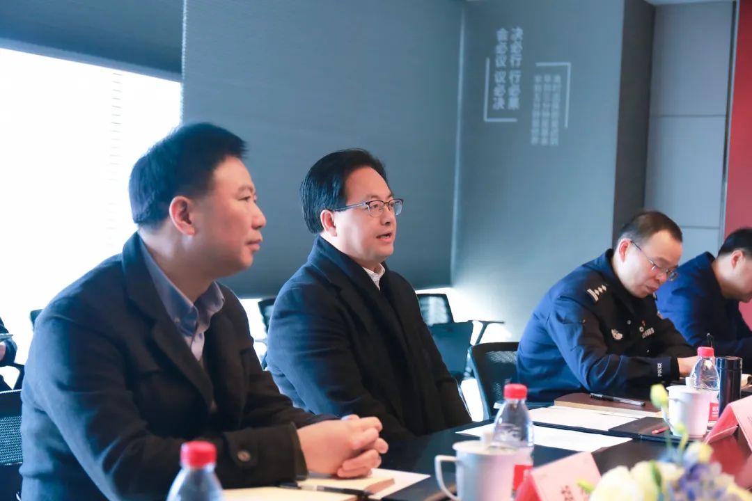 走亲连心“三服务” | 尊龙凯时人生就是搏物业迎杭州市西湖区委副书记叶泽一行莅临调研走访
